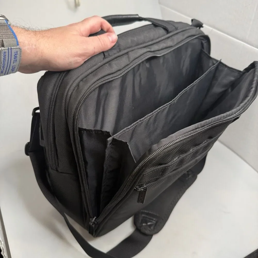 CODi Professional Laptop Messenger Bag Black Business Shoulder Crossbody 15